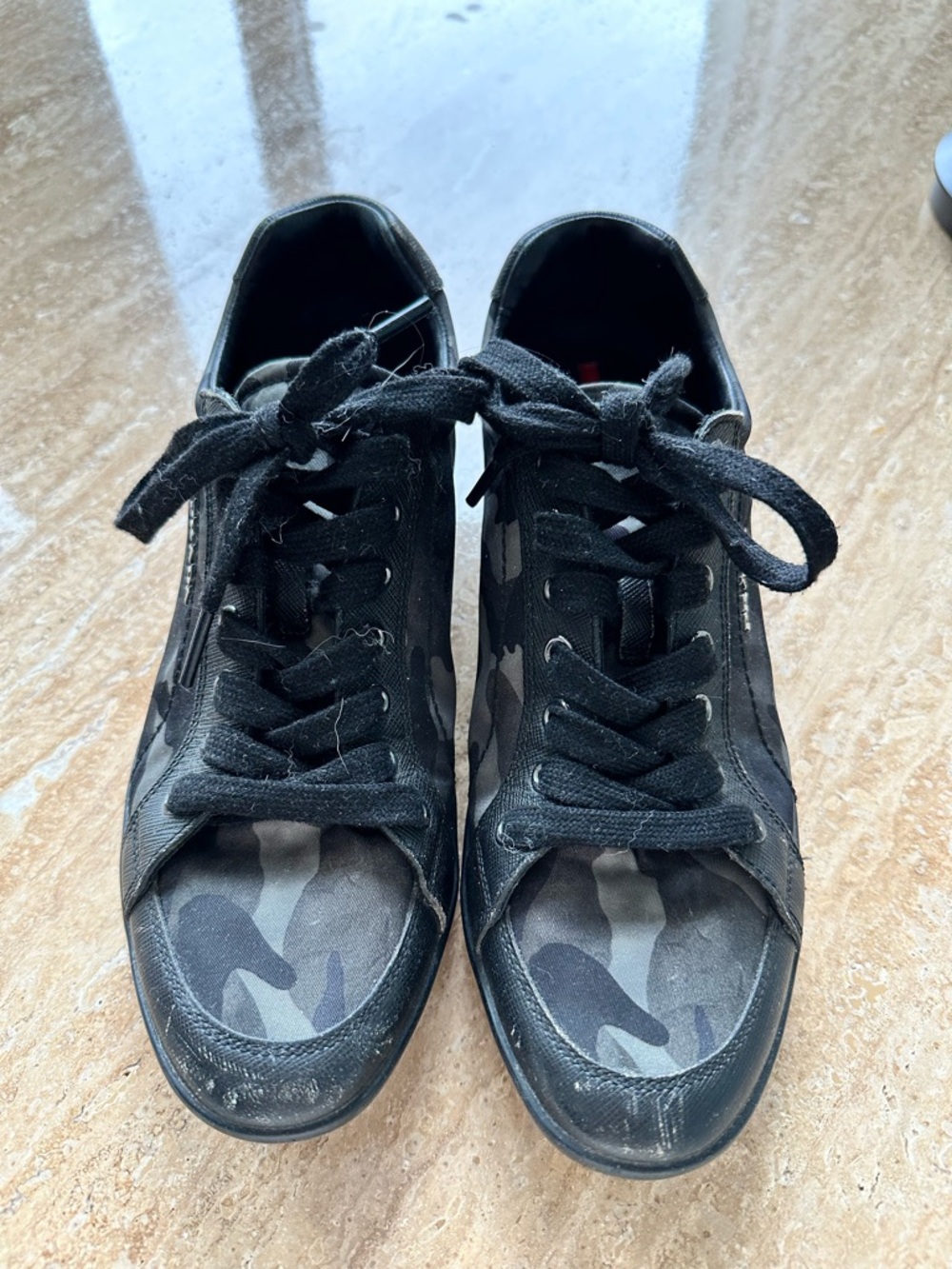 Prada Camo Low-Top Sneakers - Size 39 - Picture 2 of 6